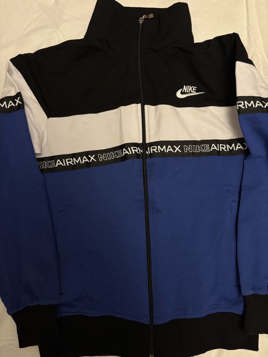 Bluza nike S noua
