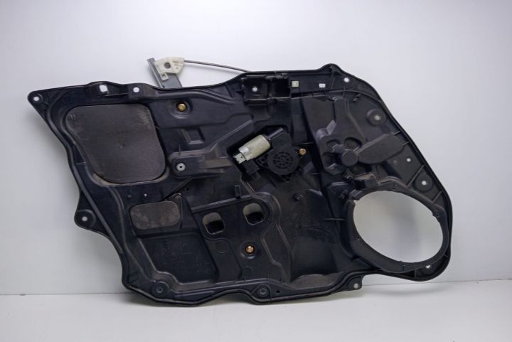 Macara stanga fata cu motoras BP4K5997X Mazda 3 BK