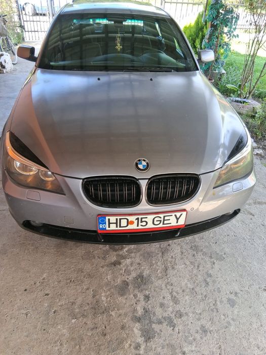 BMW E60 520i vând sau schimb cu Audi