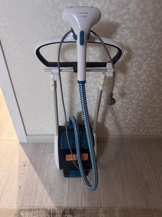 Продам отпариватель Polaris 2000W , в отличном состоянии, почти новый.