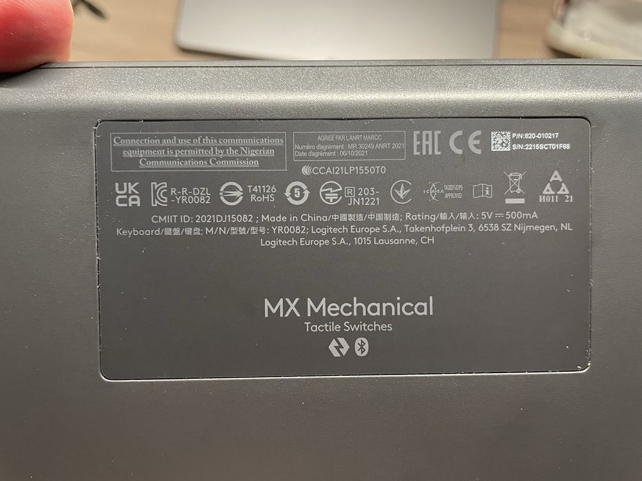 Vând Logitech MX Mechanical