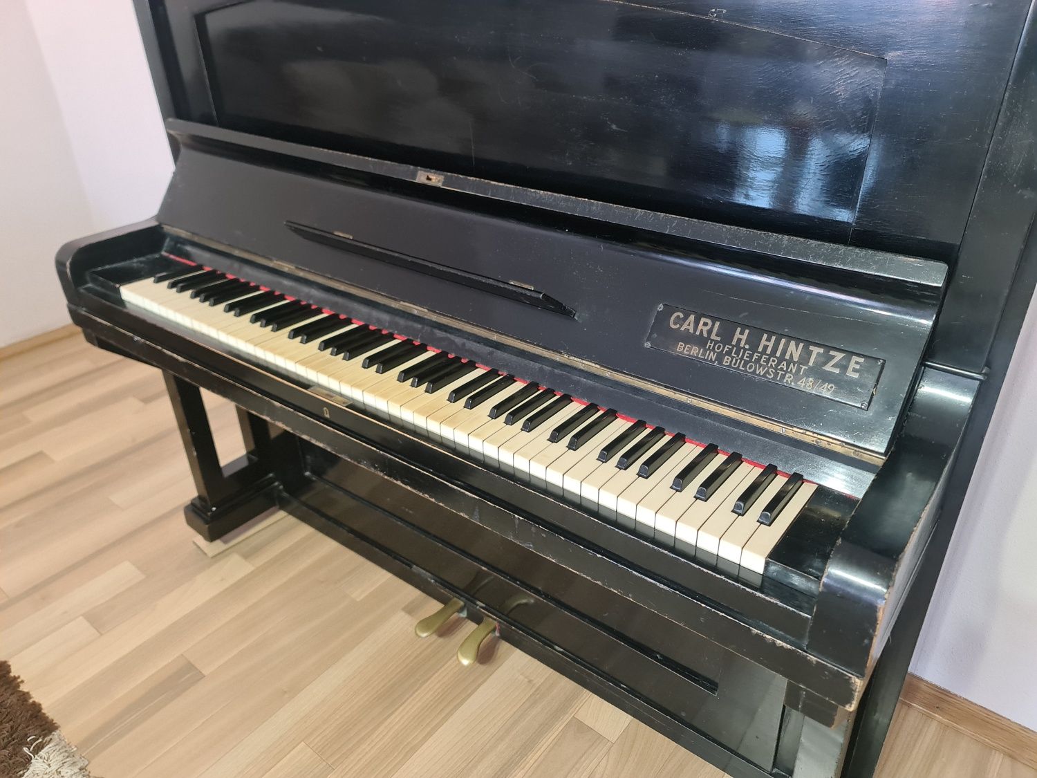 Pianina Carl H. Hintze