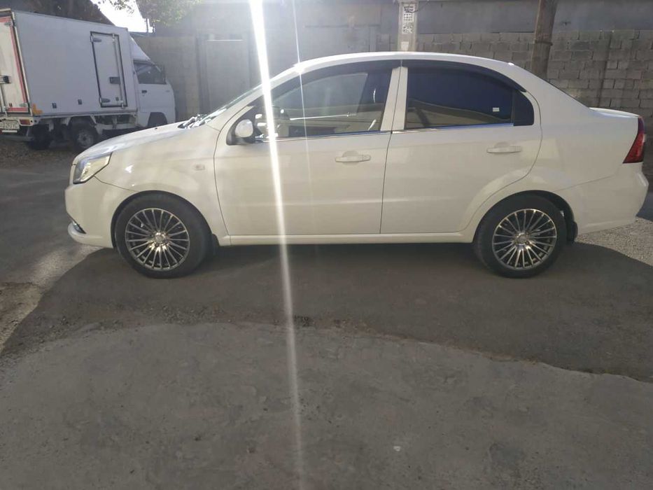 Nexia 3 Метан Срочно сотилади