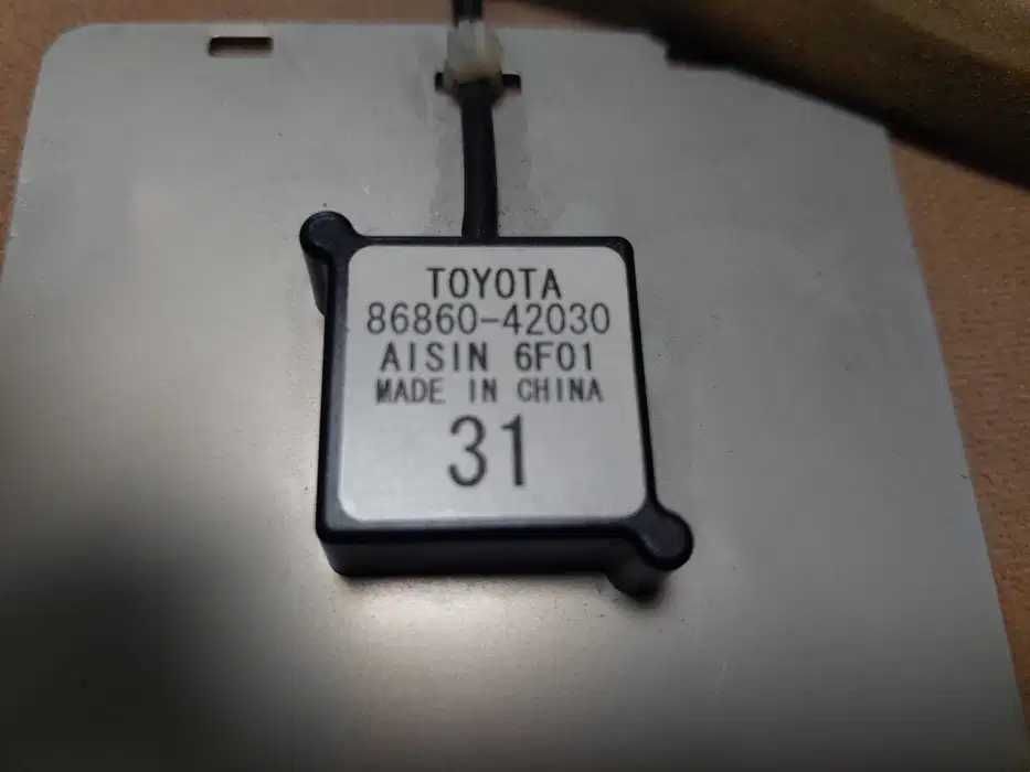 Оригинална GPS антена за Toyota