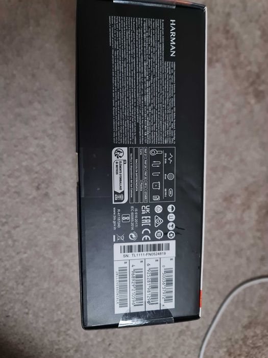 JBL Live 660nc sigilat