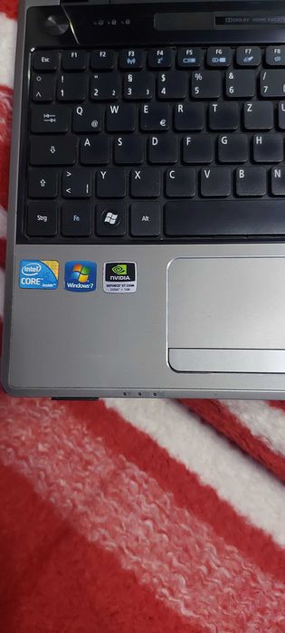 Vând leptop acer aspire 5745g i5