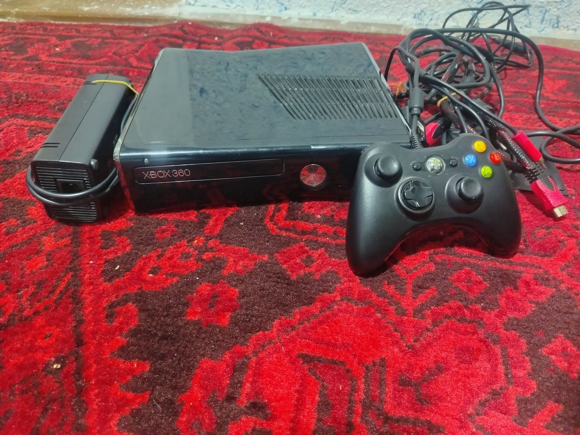 Продам игровую приставку XBOX 360 250GB