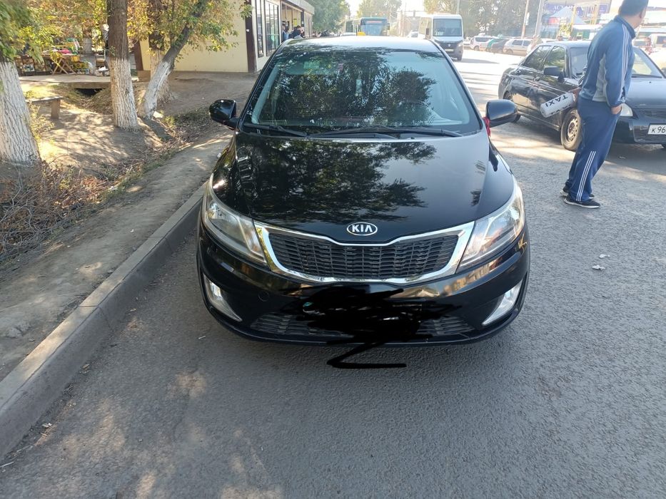 Продается Kia Rio 2015года