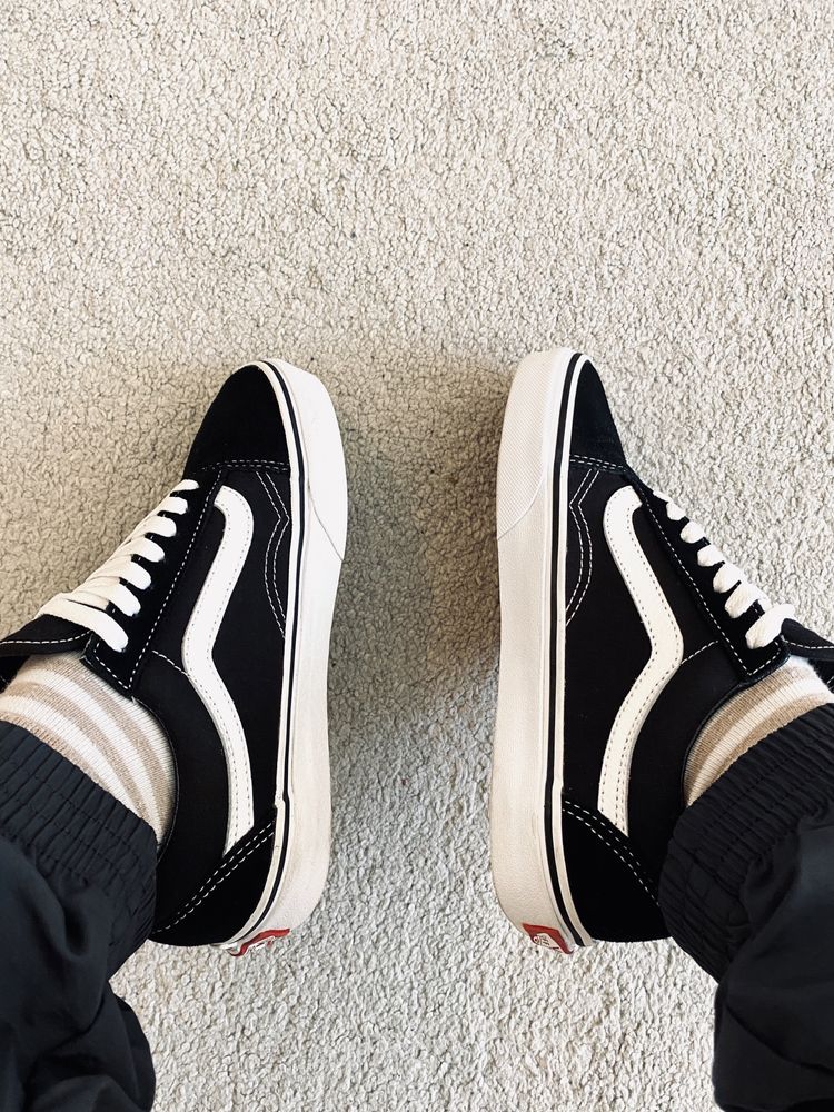 Teniși VANS Old Skool - EU36