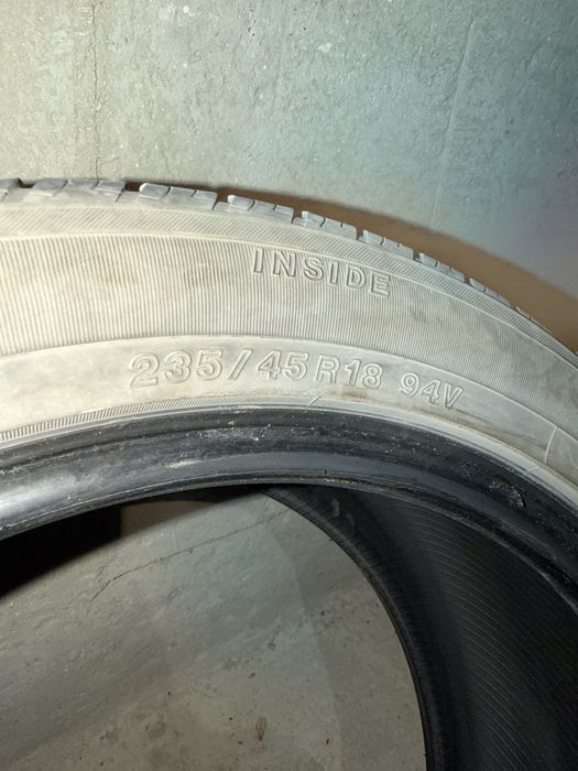 Продается шины Yokohama