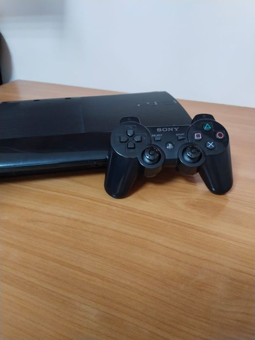 Прошитая Playstation 3(торг есть)