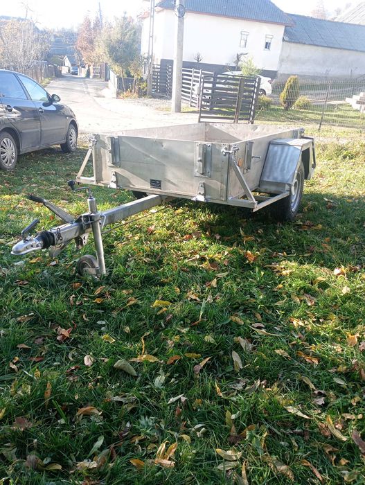 Vând remorca 1200 kg  aluminium cu acte