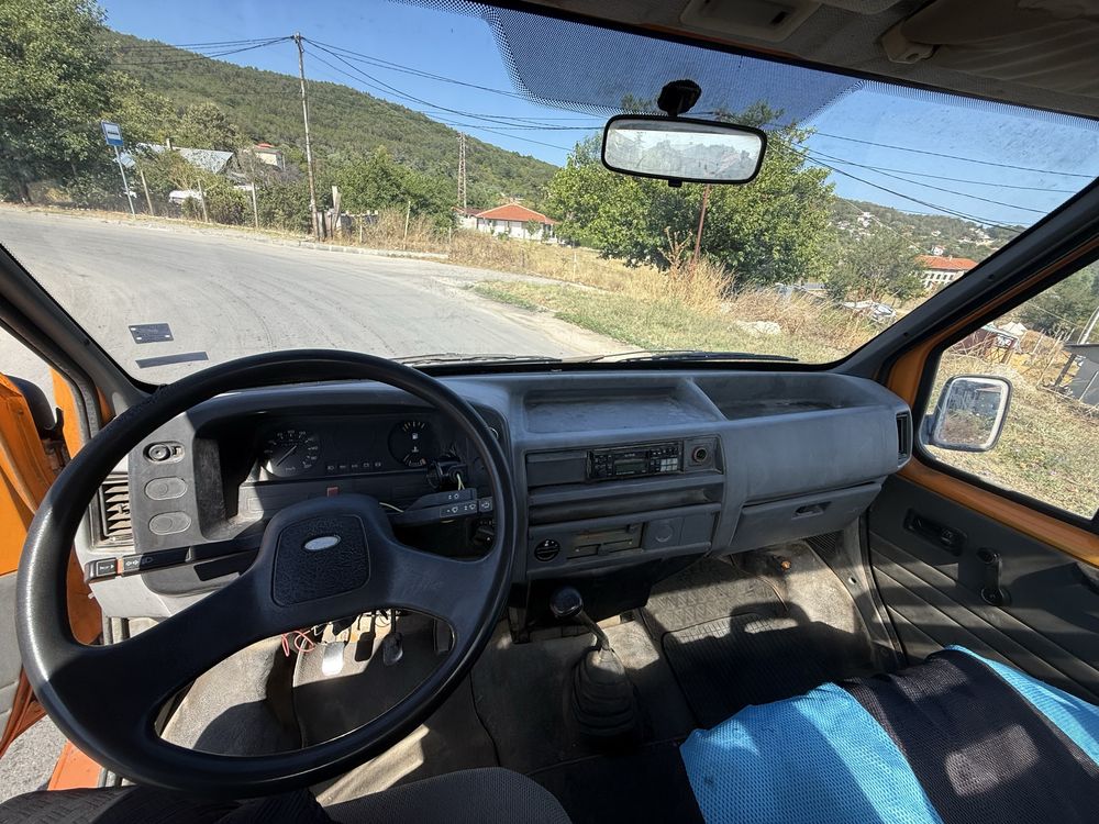 Ford Transit 2.0 Газово 2.70 на 2 метра Всичко платено Нова каросерия