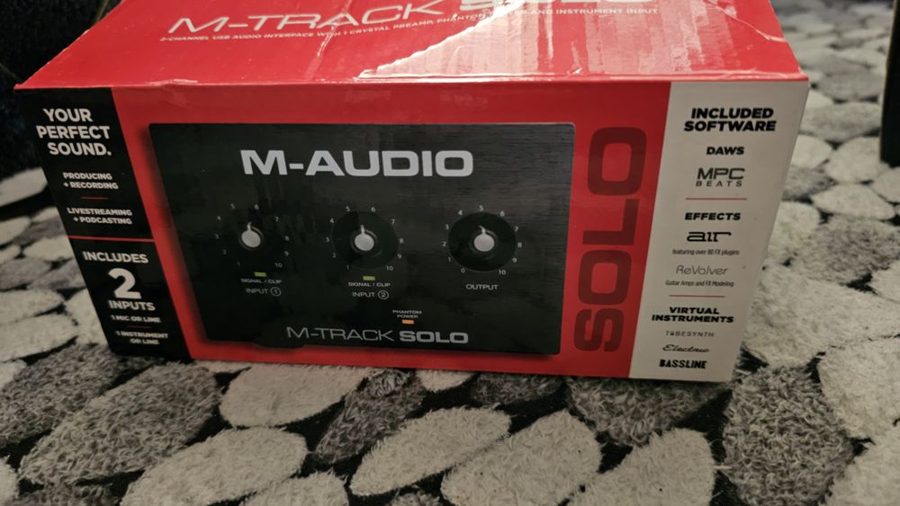 звукова карта  M-AUDIO