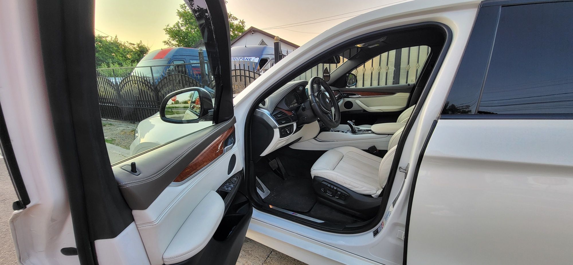 BMW X6 M pachet/individual