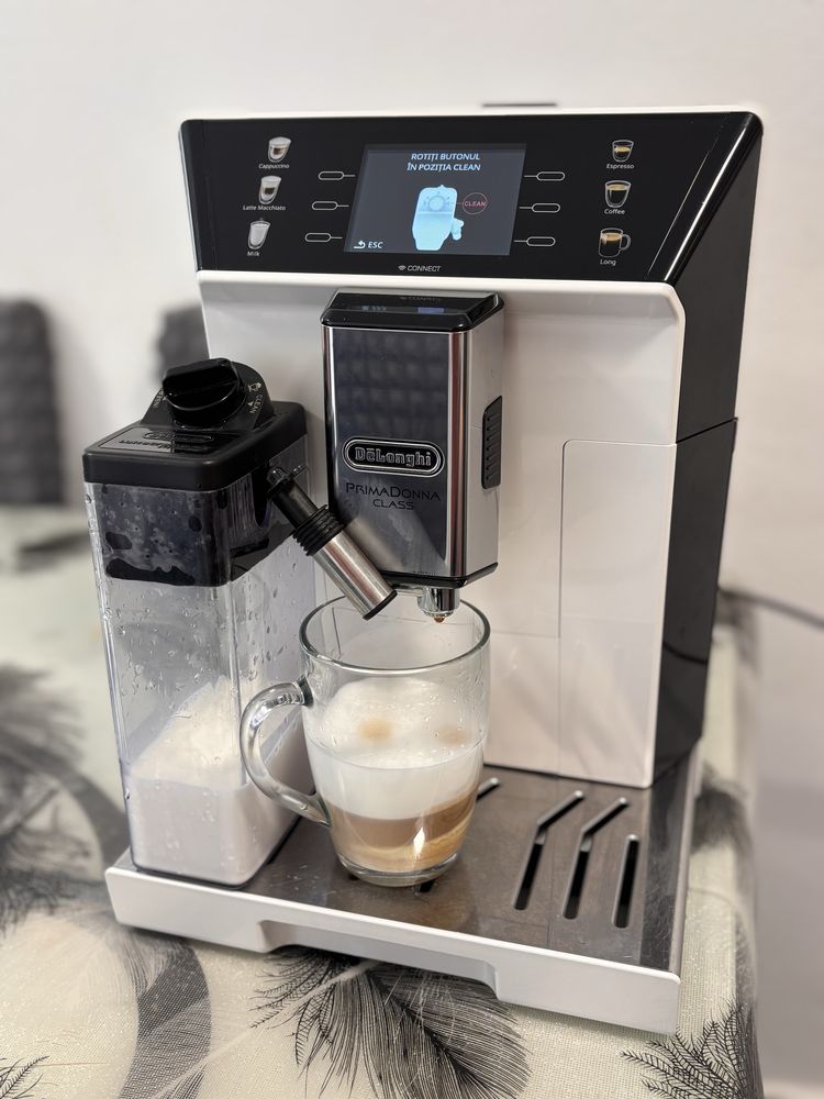 Vand aparat de cafea