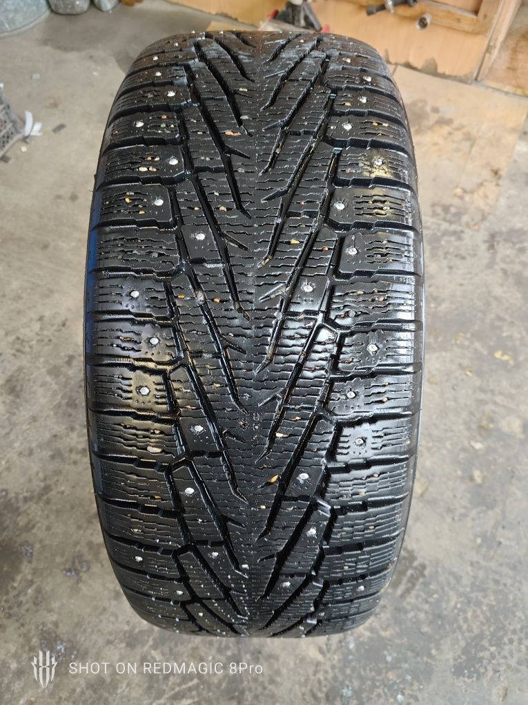 Продам комплект резины 4 шт