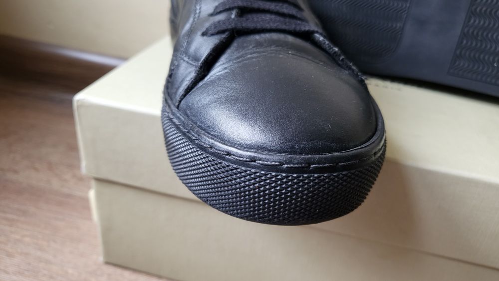 Дамски кожени маратонки John Galliano 38