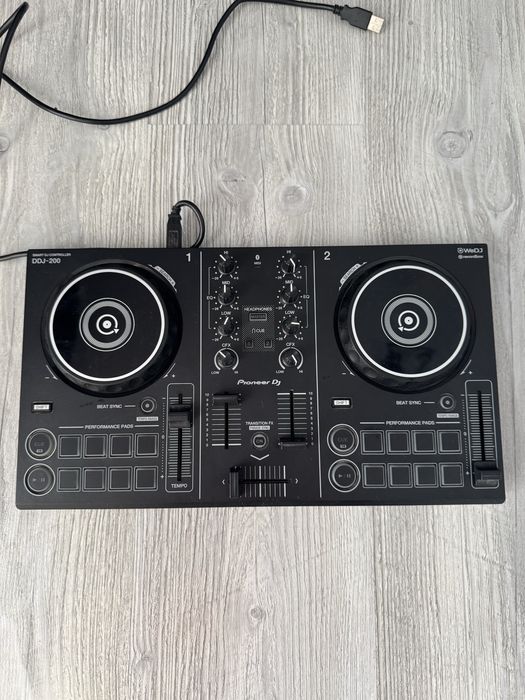 Mixer DJ Pioneer DDJ 200