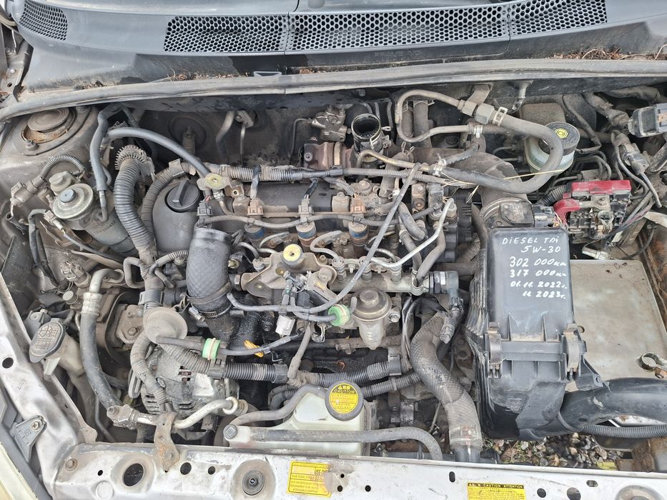 Toyota Yaris 1.4 д4д 75к.с. На Части