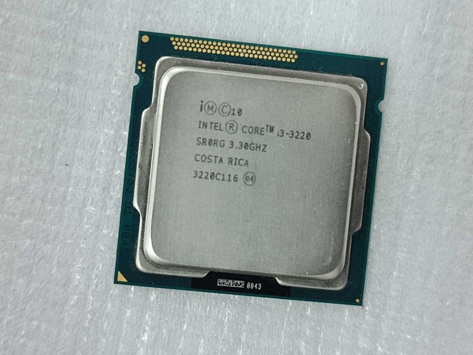 Procesor Intel Core i3 3220, 3300MHz, 3MB, socket 1155 - poze reale