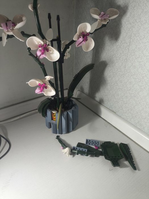 Конструктор лего цветок