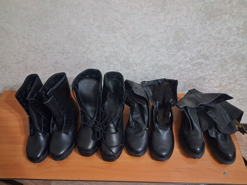 Продам 4 новые берцы 3 зим, 1 летние