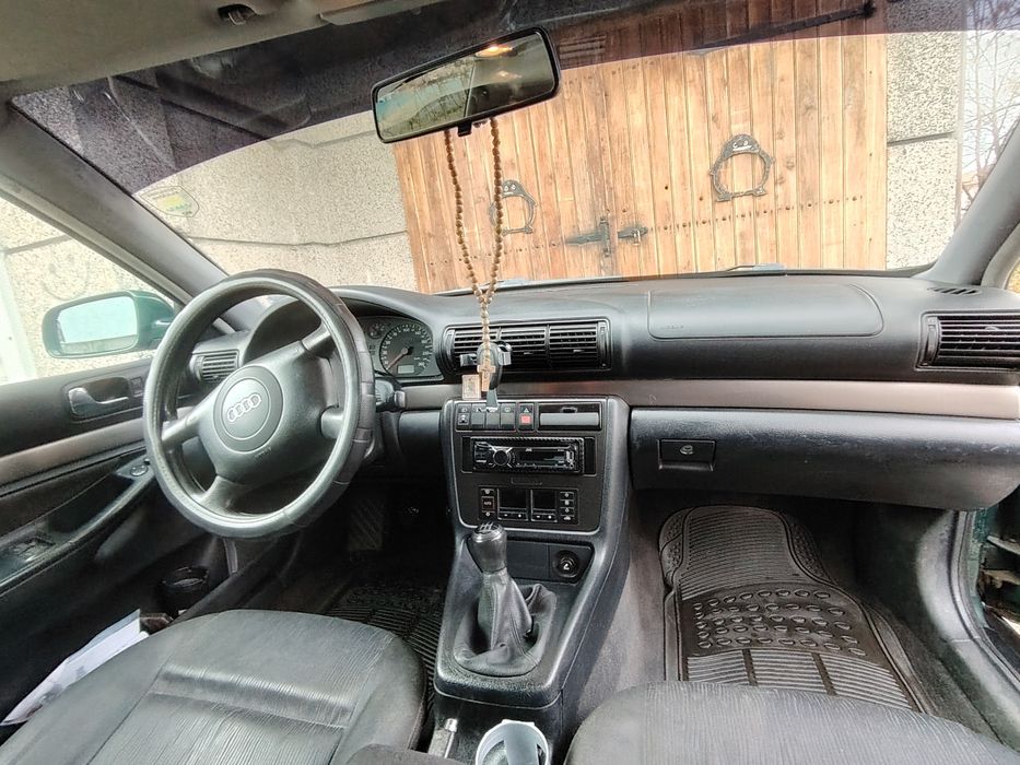 Audi a4 1.9TDI 110кс.