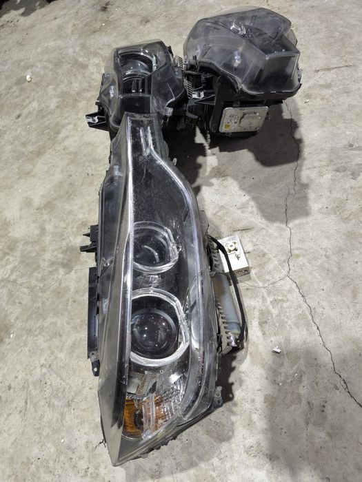 Far faruri stânga dreapta xenon BMW seria 3 f30 f31  cu defecte