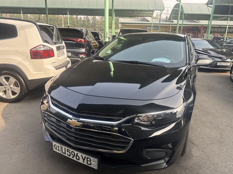 malibu 2 atmasferni 2.4 litr qora 2018 yil