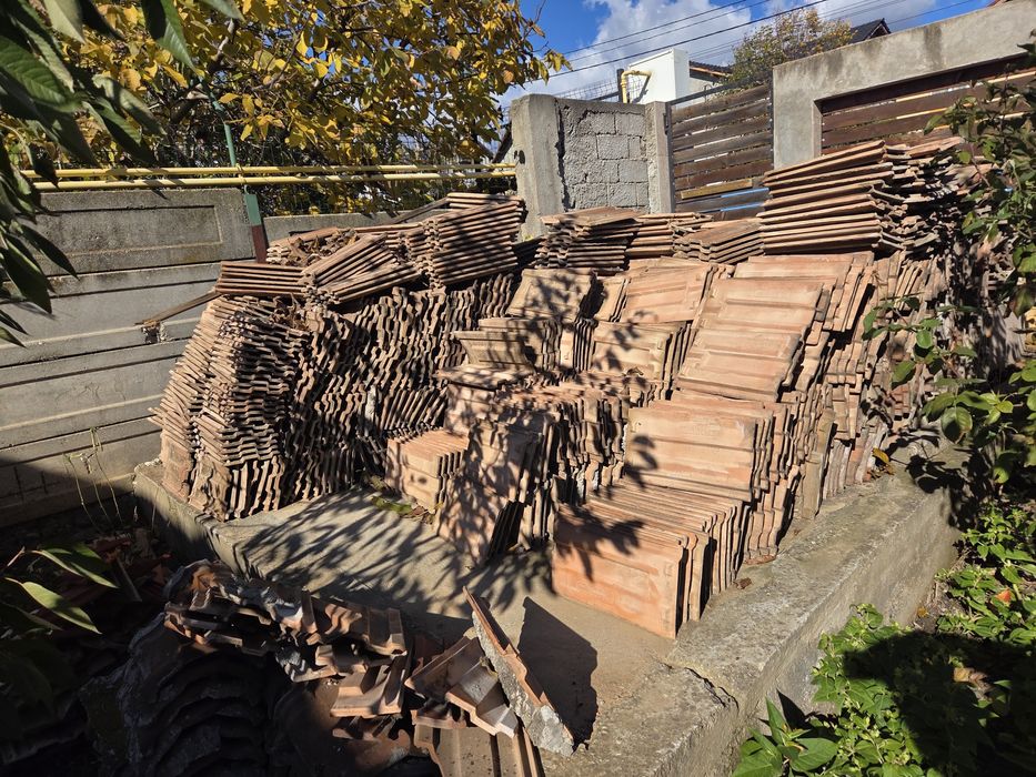 tigla ceramica provenita din înlocuirea invelitorii