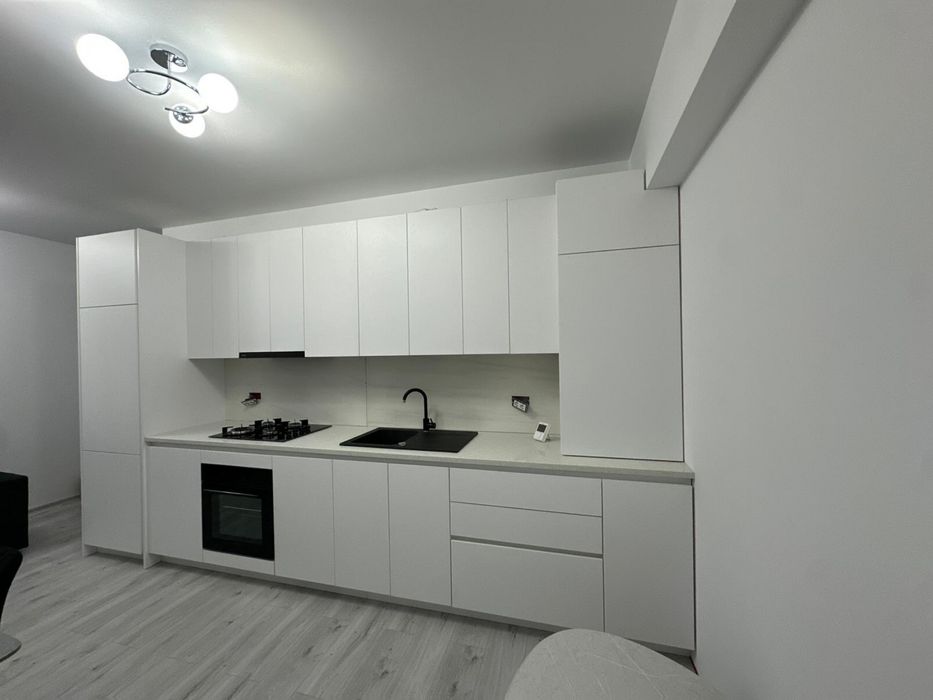 Inchiriem apartament 2 camere Suceava + living