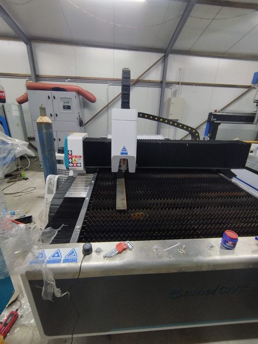 Fiber laser NOU chiller apa inclus