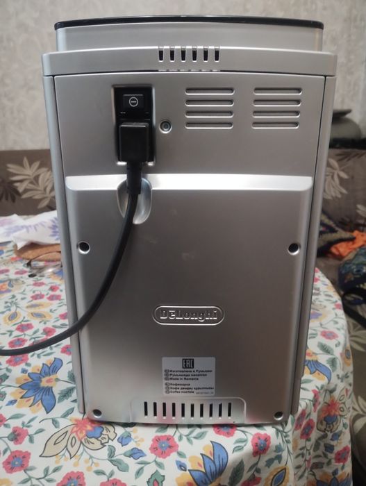 Кафе машина delonghi