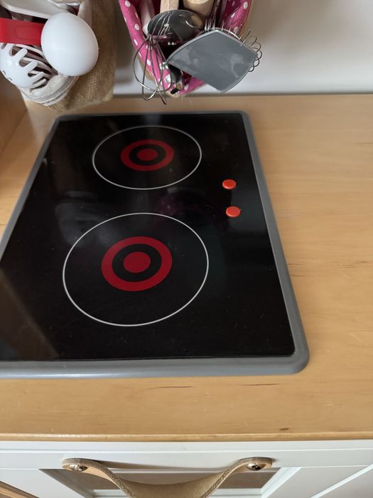 Кухня ikea с аксесоари