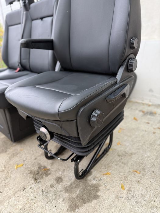 Set scaune cu suspensie iveco daily