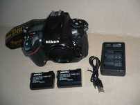 NIkon D800 body, 2 baterii noi, incarcator.