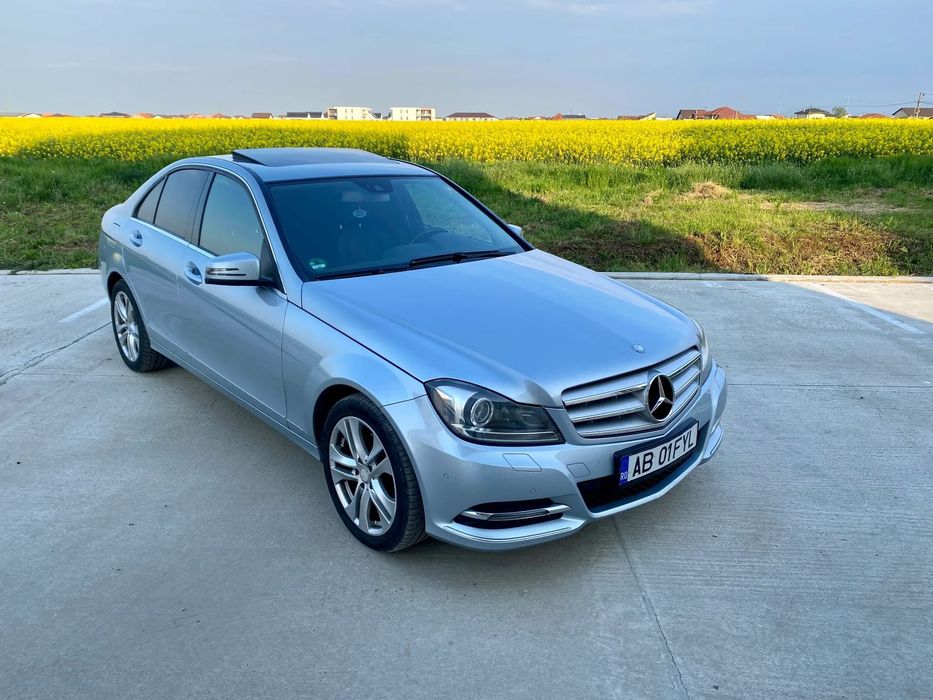 Mercedes-Benz C Mercedes-Benz / C 220 / AVANTGARDE