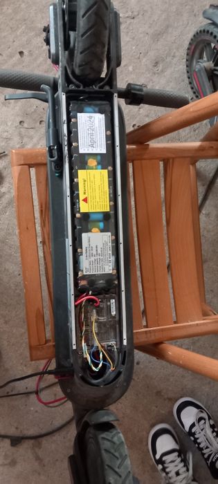 Reparații trotinete