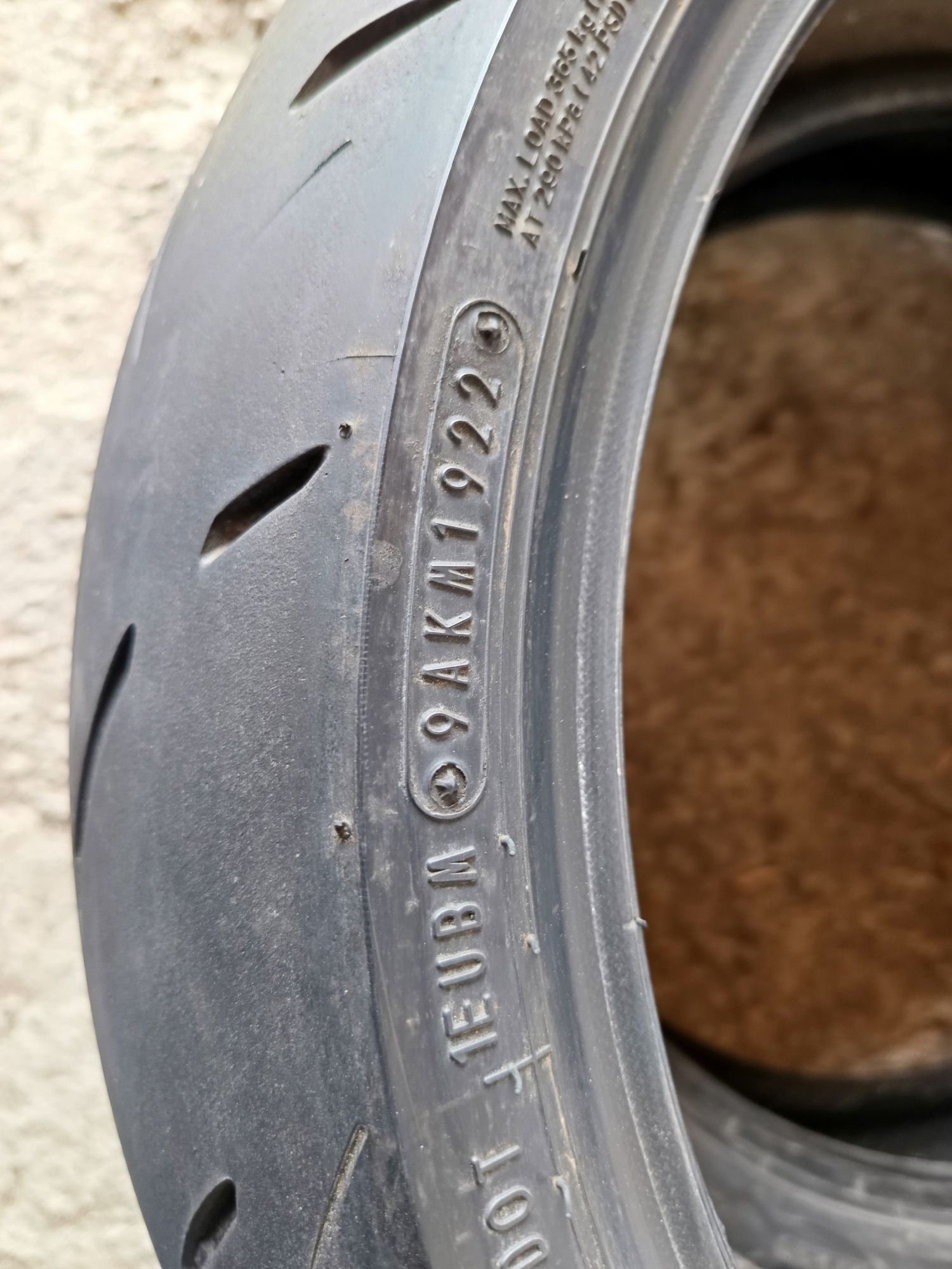 Мото гума 190 50ZR 17 DUNLOP Дот 1922