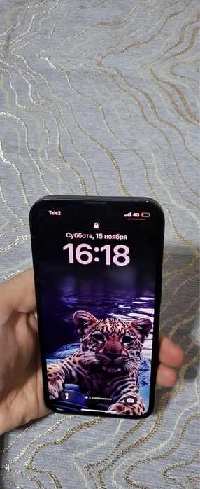 айфон 13 в хорошем состояние