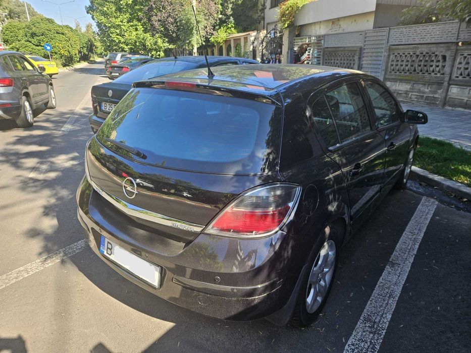 Opel Astra H 1.9 CDTI facelift 120CP intretinuta / propietar