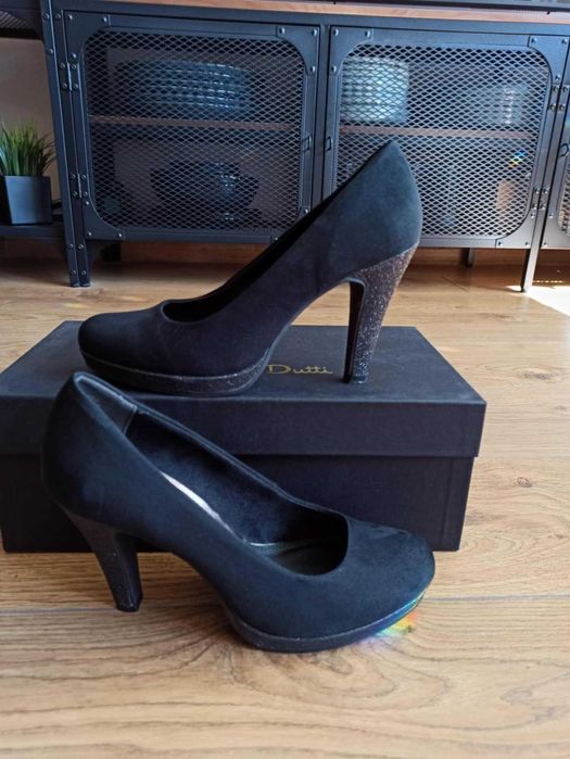 Дамски елегантни обувки от велур