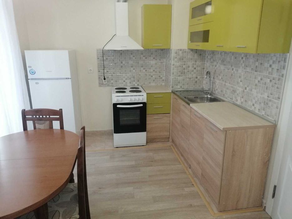 Дава се под наем Двустаен апартамент в Търговище, Вароша - 50 кв.м за 229.5 € - Снимка #1