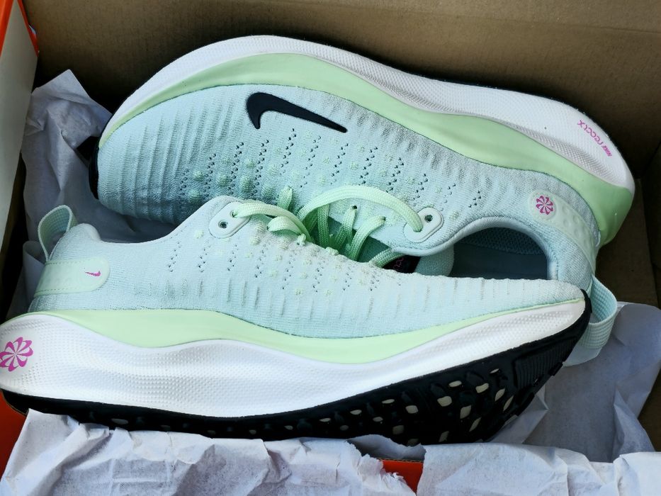 Nike Reactx Infinity  оригинални дамски сникърси нов модел 38.5 номер