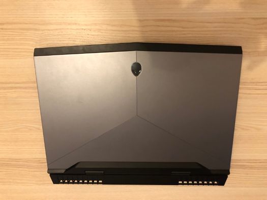 Alienware 17 R4 Pentru piese