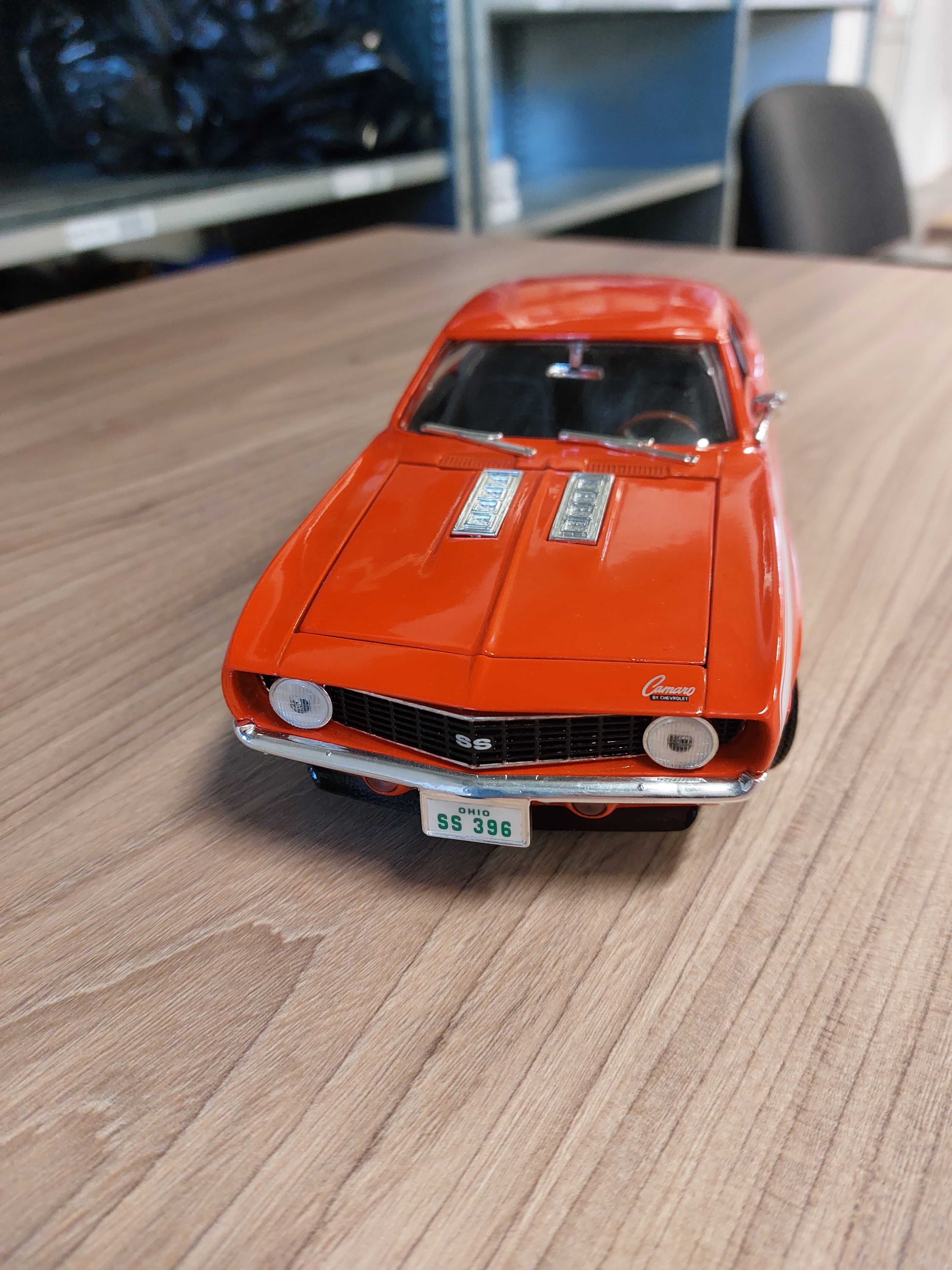 ERTL Chevy Camaro 396 SS 1969 1/18