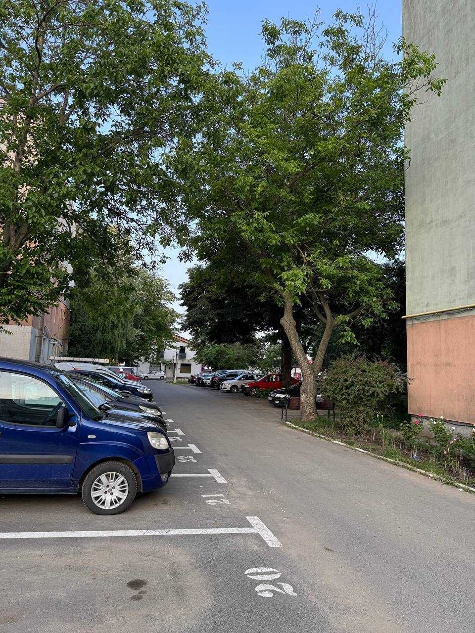 Apartament 2 camere Locatie utila, zona linistita