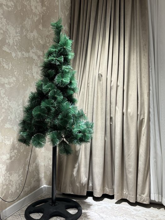 Елка 180 см как новая