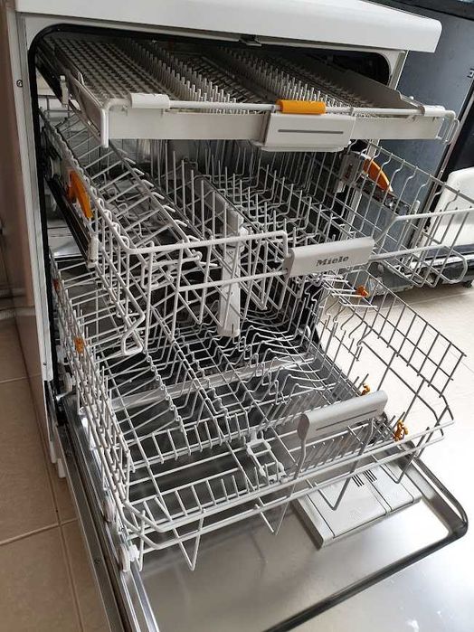 Auto Open - Съдомиялна Miele - 14 Комплекта - Свободностояща - 60см